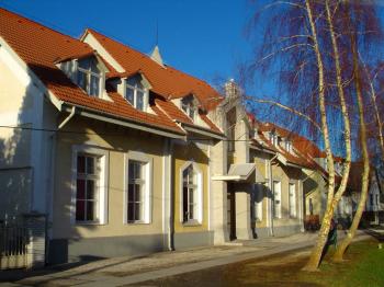 Tamási Áron Általános Iskola